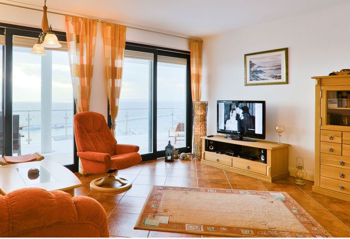 Photo Villa Friede-Marie, App. Meeresidyll - mit herrlichem Ostseeblick und Balkon 2