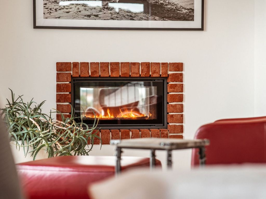 Kamin-/Ofen