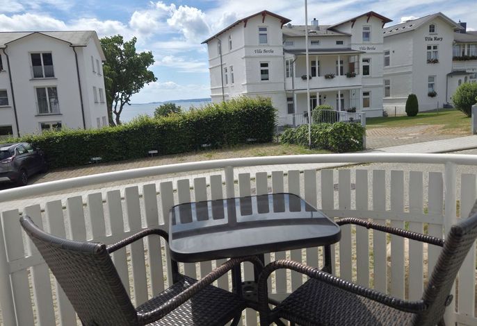 Villa Monika, App. 2 Backbord - Mit Balkon und Terrasse