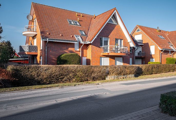 Ferienwohnung in Zingst mit Balkon nahe Strand und Zentrum