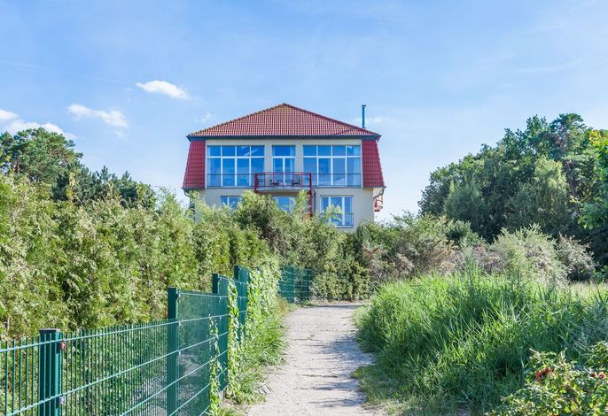 Komfortable 2-Zimmer-Ferienwohnung mit Terrasse & Teilseeblick im Dünengarten