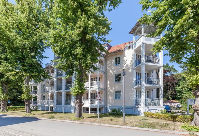 60m² Wohnung  für 4 Personen mit Balkon, WLAN & 350 m zum Strand