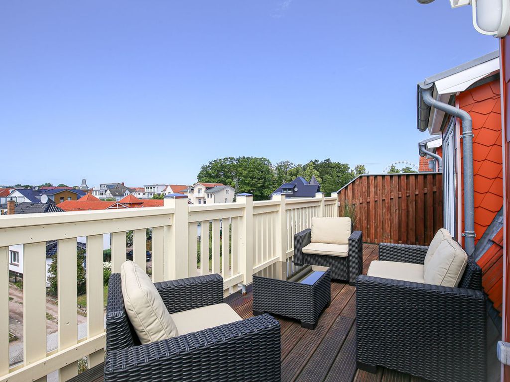 Balkon mit Loungemöbeln