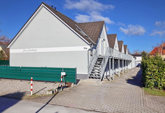 Zaunkönig 07, 2-Zimmer-Ferienwohnung im Erdgeschoss mit Terrasse und Parkplatz