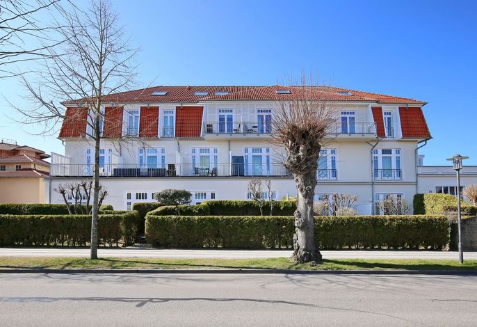 Ferienwohnung Kühlungsborn – Maisonette mit Loggia, zentral & strandnah (2 Personen)