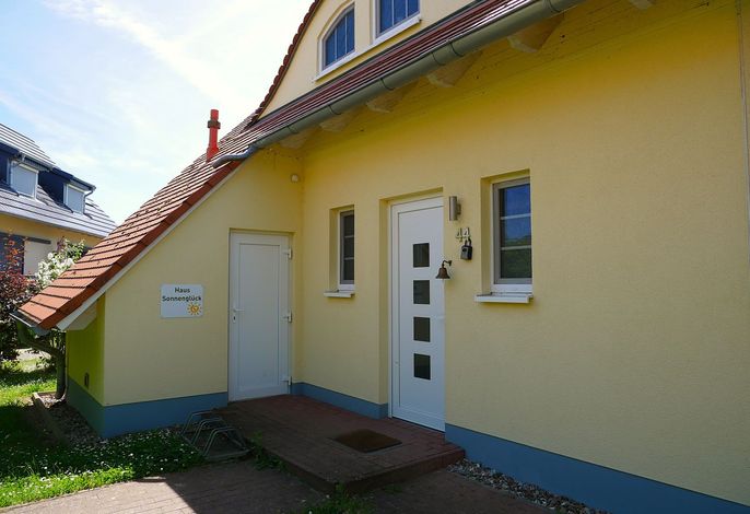 Ferienhaus "Sonnenglück" nur 500 Meter vom Strand entfernt