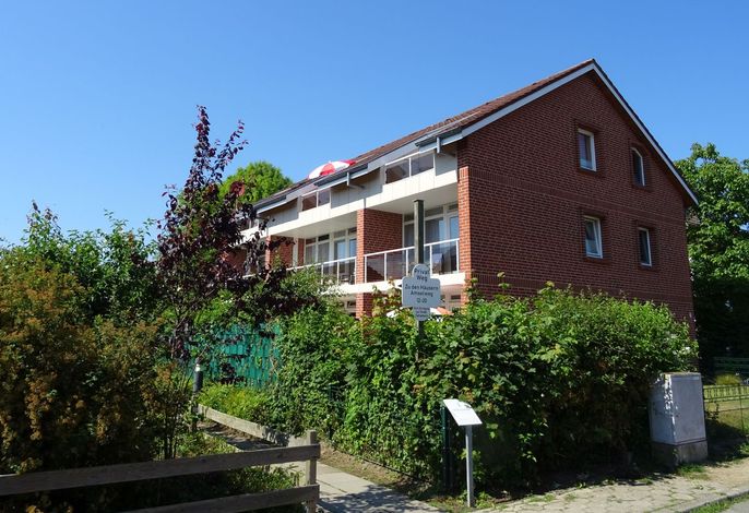 Haus Sonnenwinkel - strandnahe gepflegte Wohnanlage mit 9 Ferienwohnungen