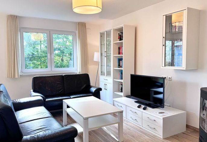 Photo Moderne Haushälfte mit drei Schlafzimmern und Kamin 5