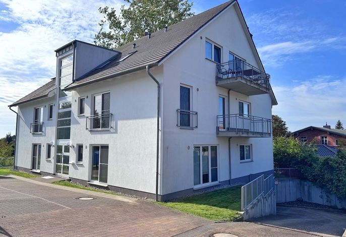 Photo Moderne Erdgeschosswohnung mit 3 Schlafzimmern und Kamin 6