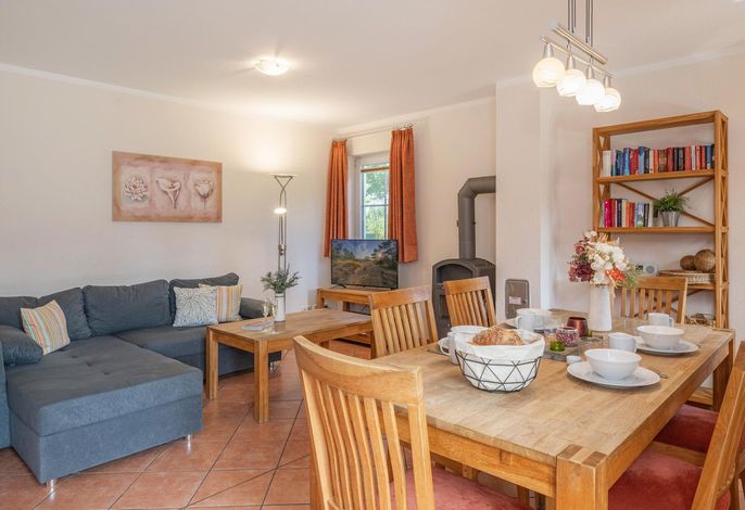 Gemütliches Ferienhaus in Korswandt mit Garten, 3 km vom Meer entfernt