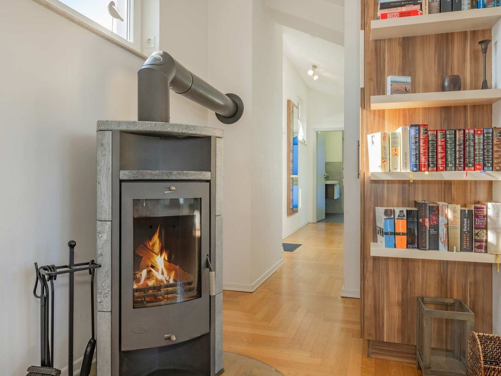 Kamin-/Ofen