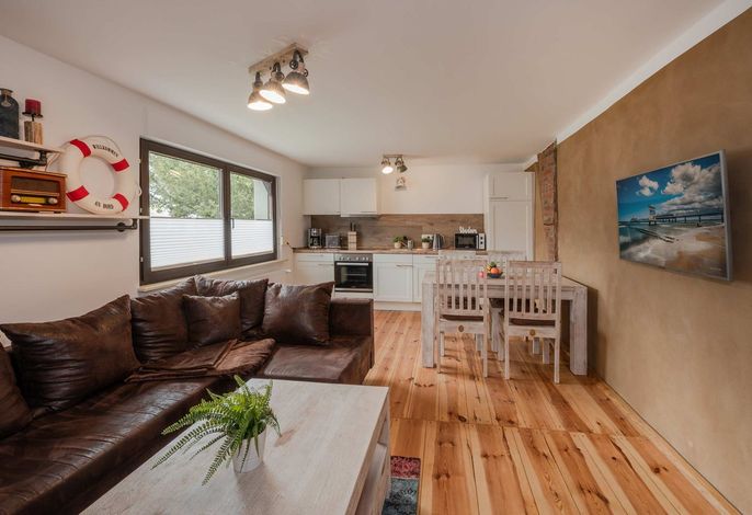 Ferienwohnung Luv mit Hot-Tube, Sauna und Garten - nur 500 m bis zum Strand