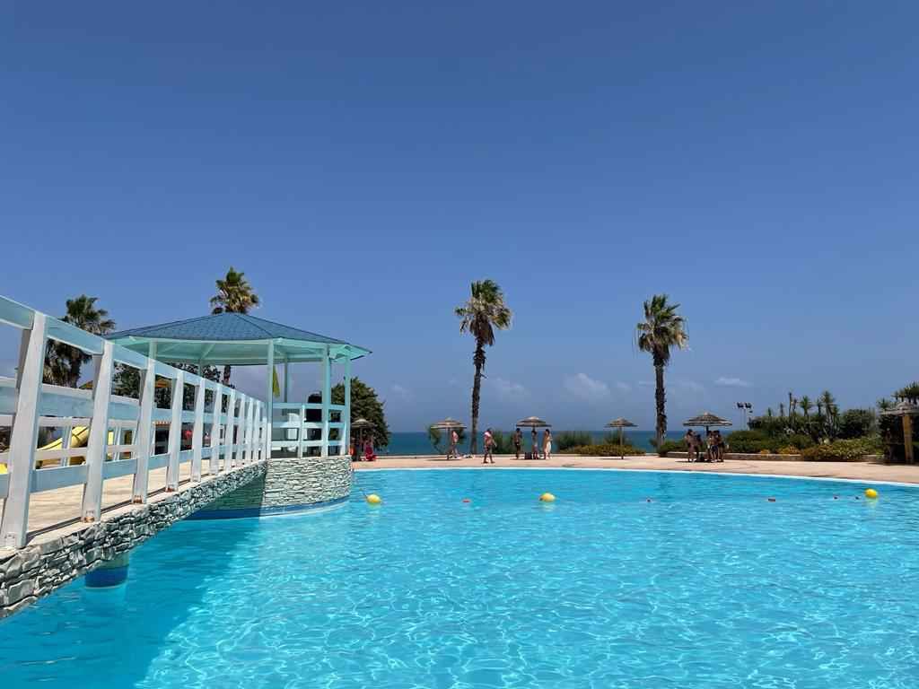Mobilehome mit Klimaanlage, Terrasse und Pool