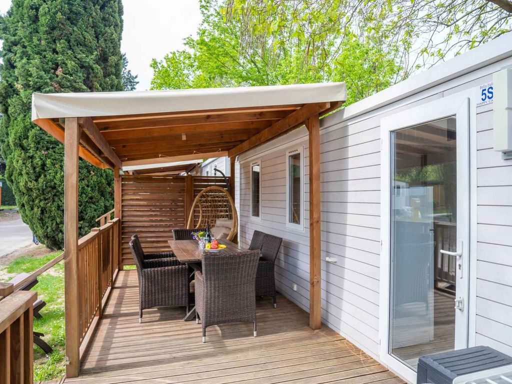 Mobilehome mit Klimaanlage, Terrasse und Pool