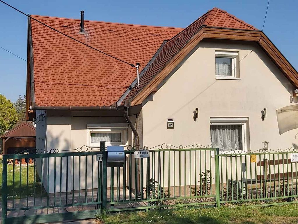 Ferienhaus mit Klimaanlage und Panorama auf den See