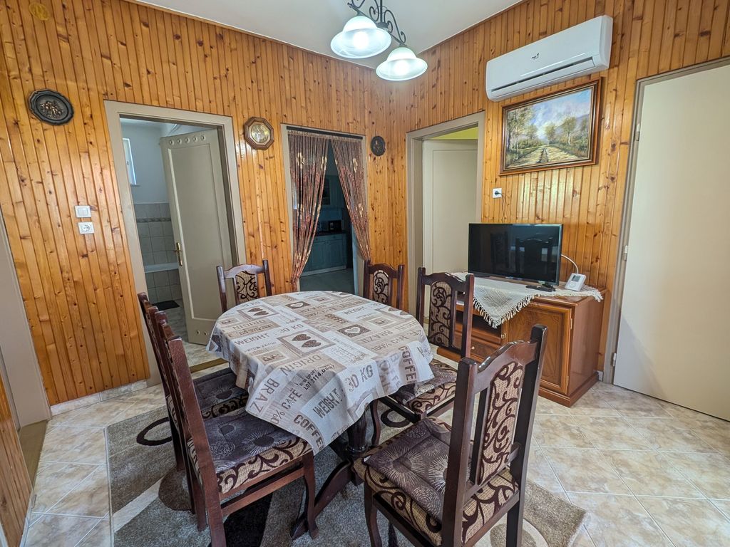 Ferienhaus mit WLAN und Klimaanlage