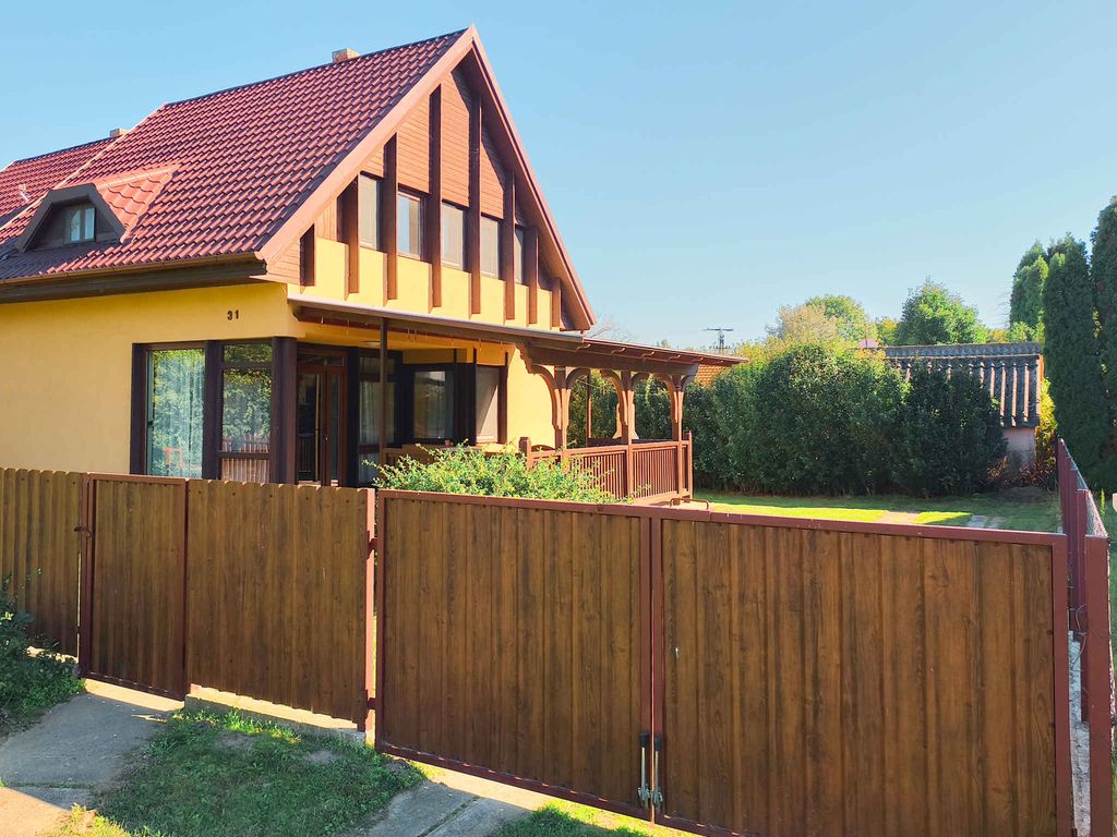 Ferienhaus 250 m vom Strand