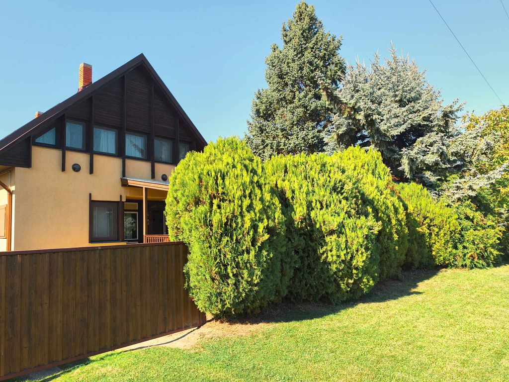 Ferienhaus 250 m vom Strand