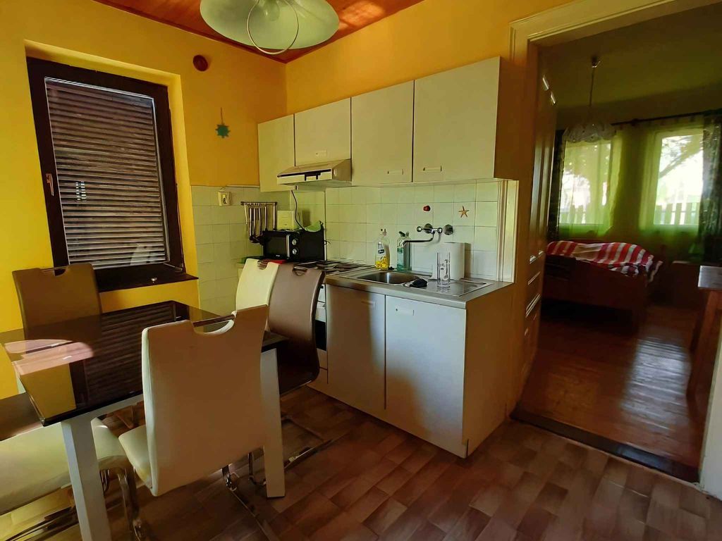 Ferienhaus mit Internet und Parkplatz