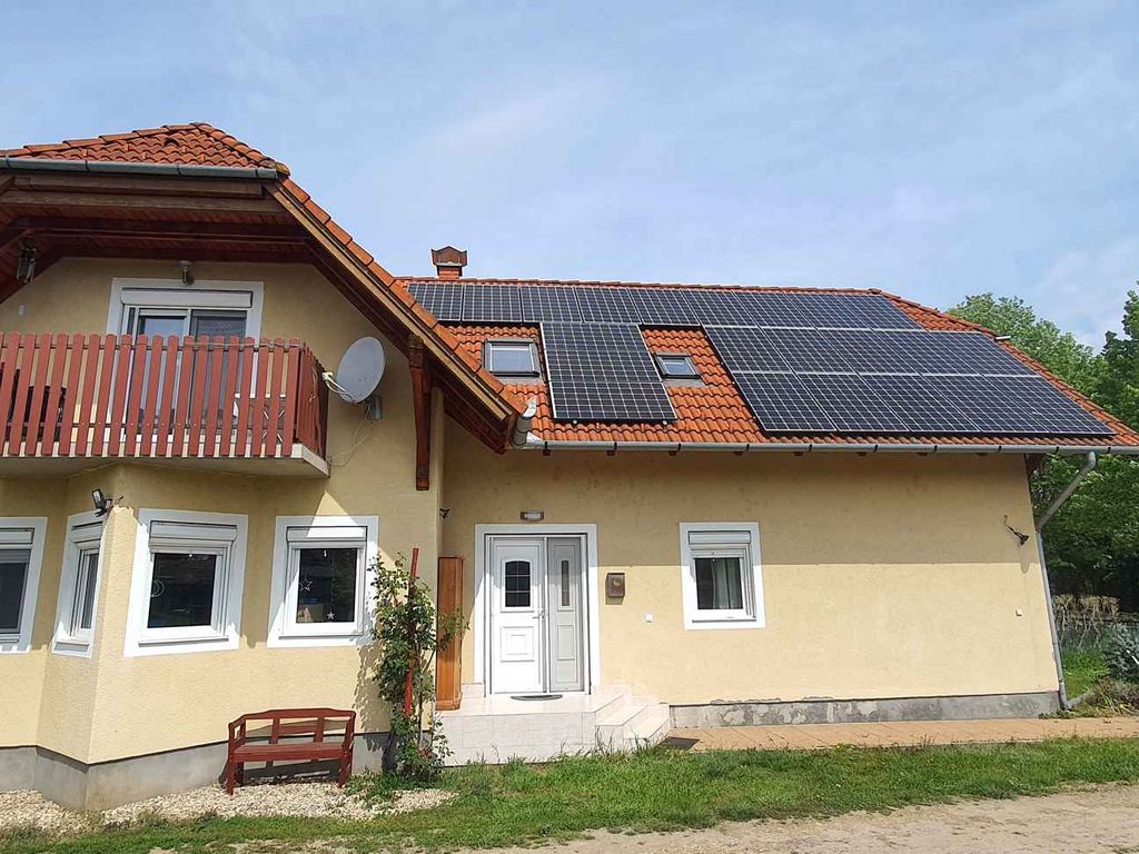 Ferienwohnung nur 500 m von Balaton entfernt, mit Klimaanlage und WLAN