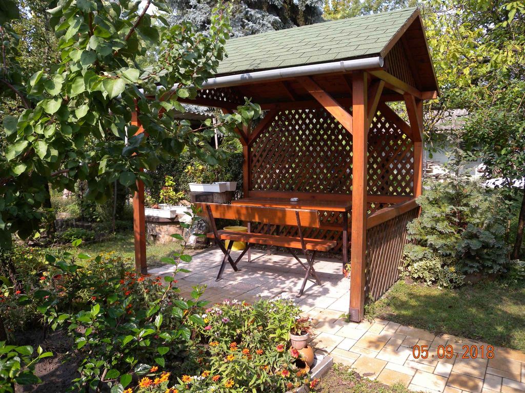 Ferienwohnung im Stadtzentrum mit Gartenpavilion