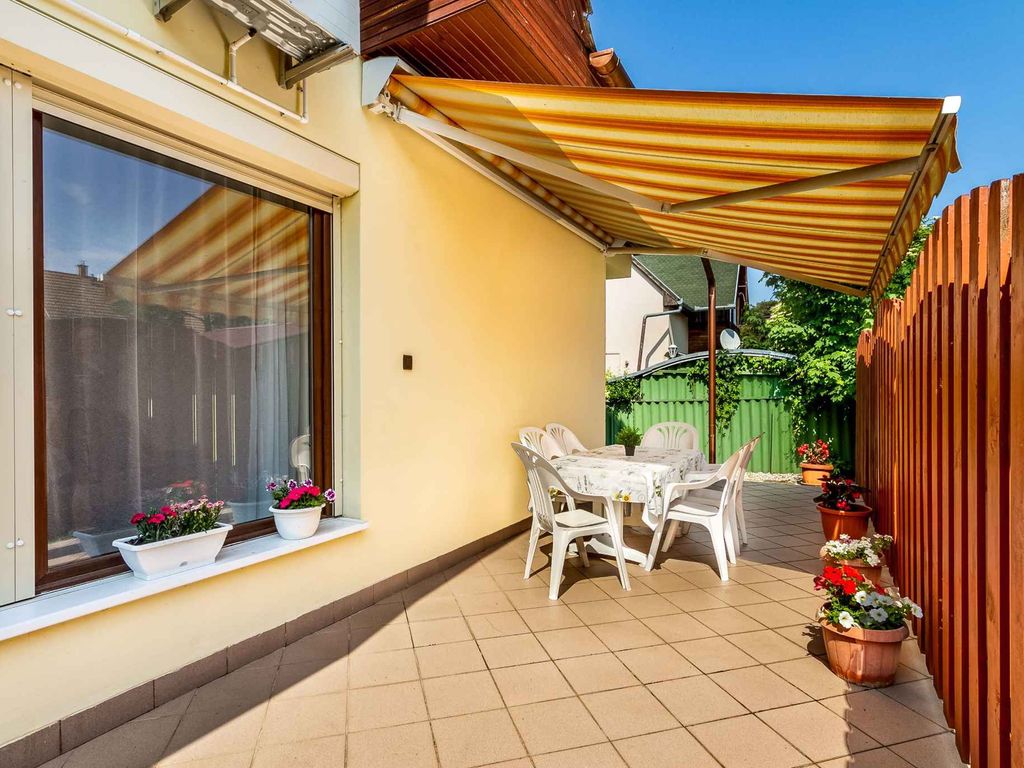 Ferienhaus mit WLAN, Klimaanlage, Waschmaschine