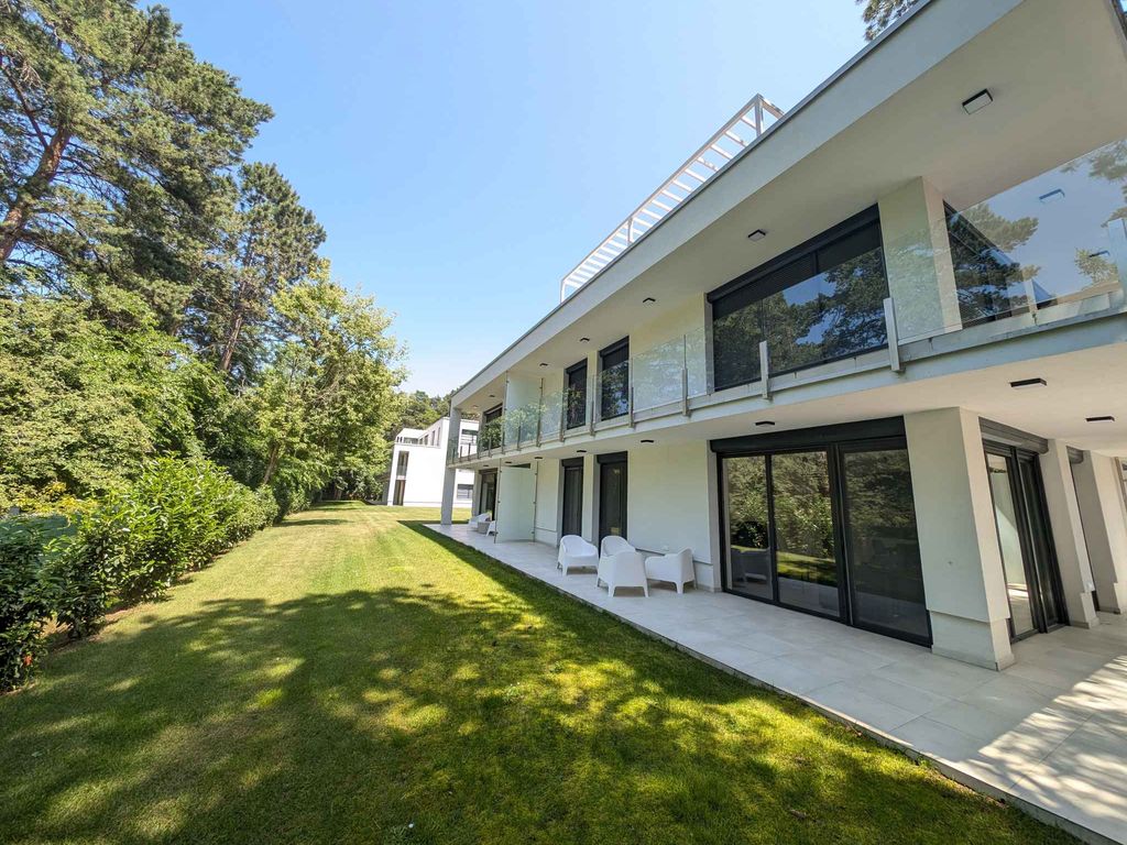 Ferienwohnung neugebaut mit WLAN, Klimaanlage, Terrasse und direkter Zugang zum Garten