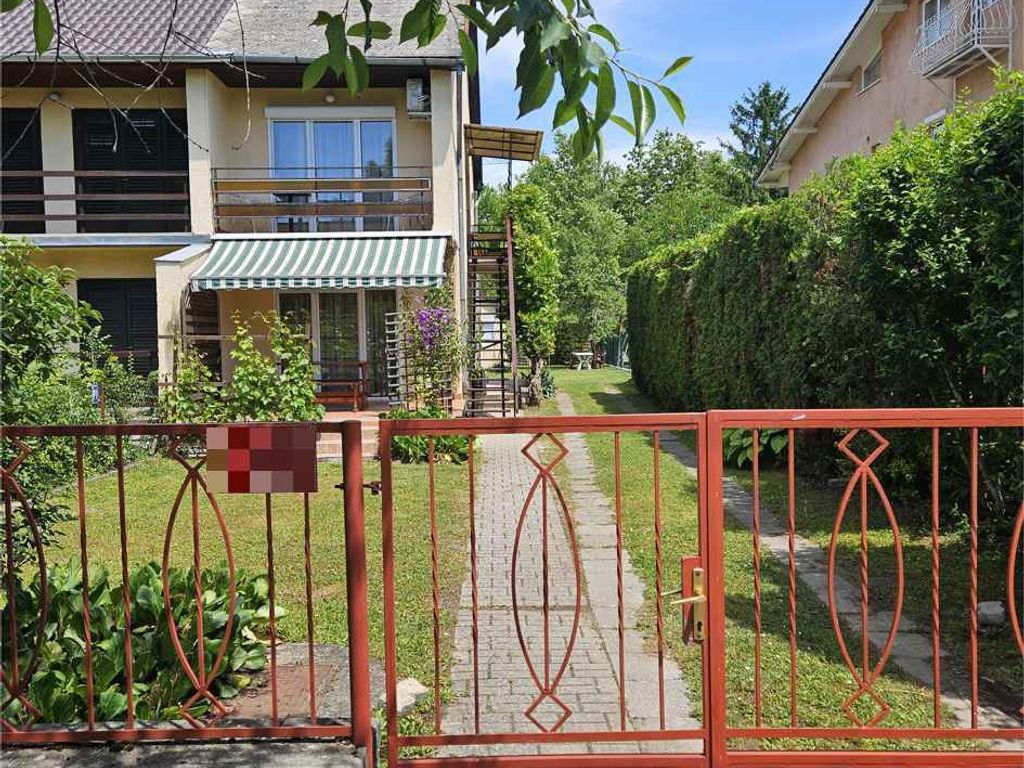 Ferienwohnung 300 m vom Balaton mit Klimaanlage