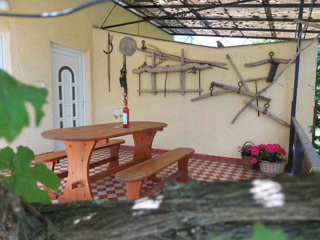 Ferienwohnung 300 m vom Balaton mit Klimaanlage