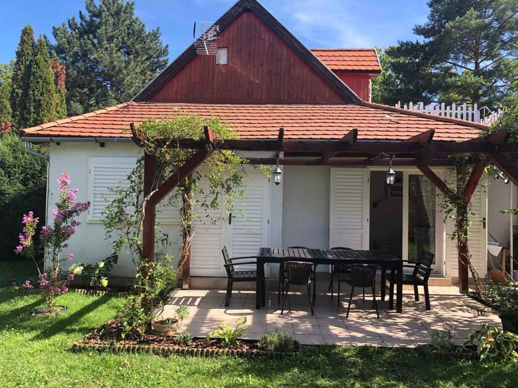 Ferienhaus in der Nähe vom Strand mit WLAN und grosser Terrasse