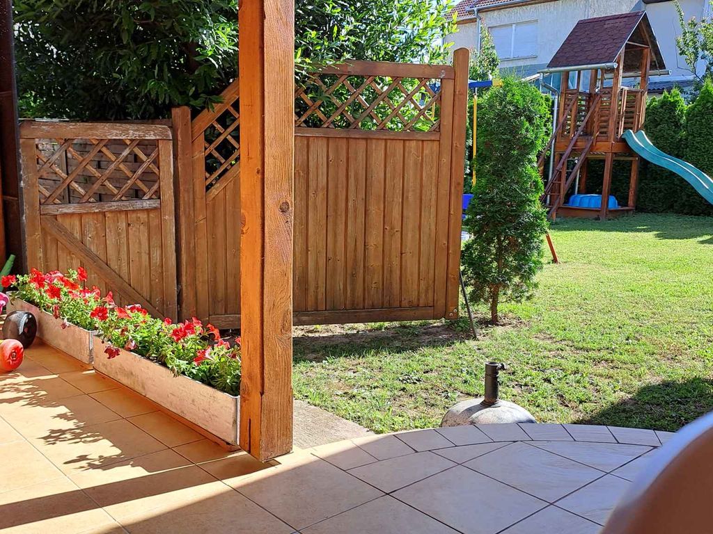 Studio mit Terrasse und Grillmöglichkeit, für 3 Personen