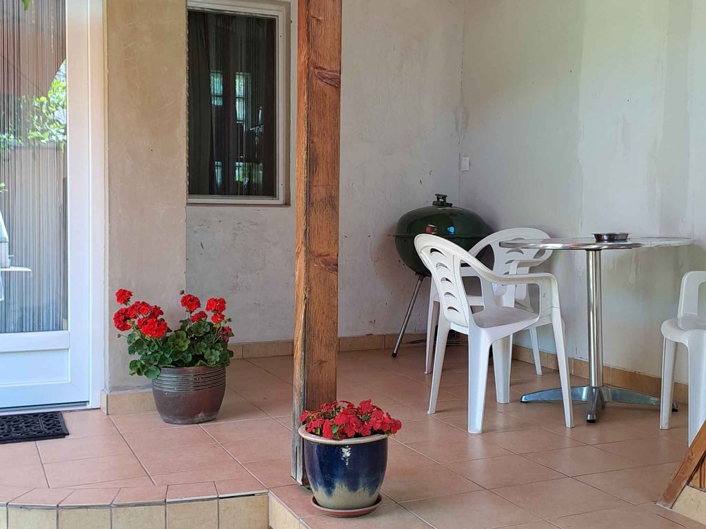Studio mit Terrasse und Grillmöglichkeit, für 3 Personen