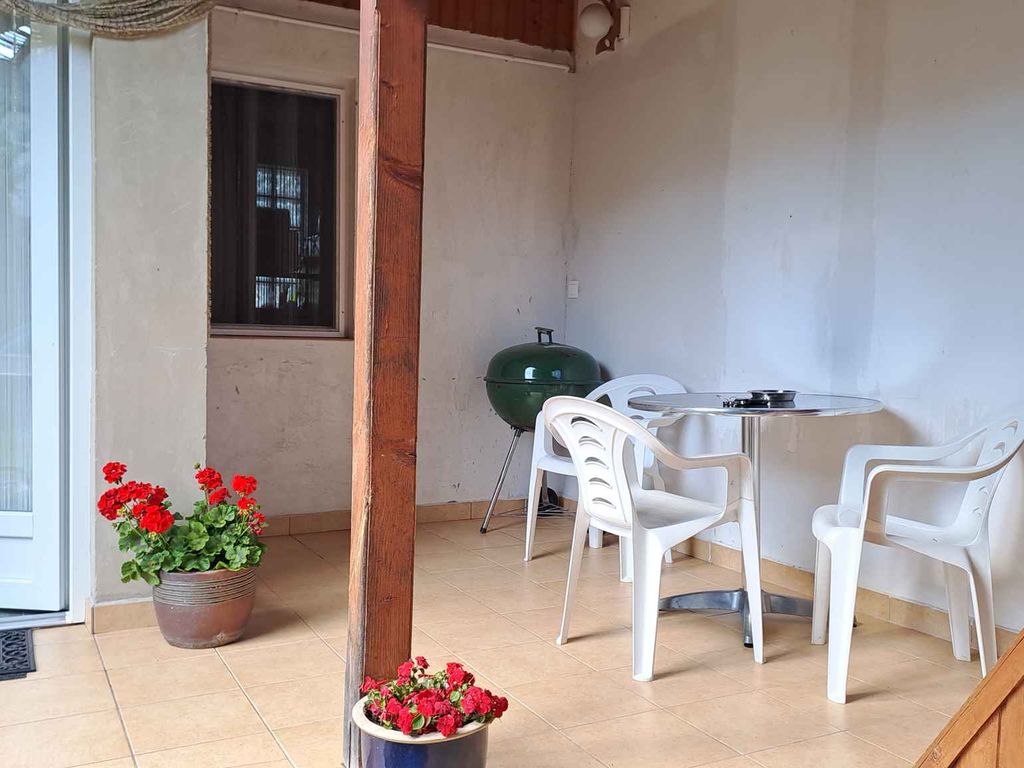 Studio mit Terrasse und Grillmöglichkeit, für 3 Personen