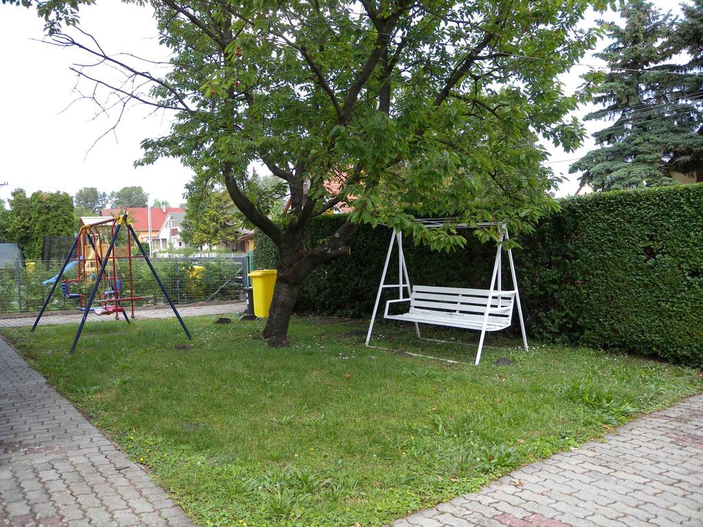 Ferienhaus mit WLAN, Terrasse und Klimaanlage
