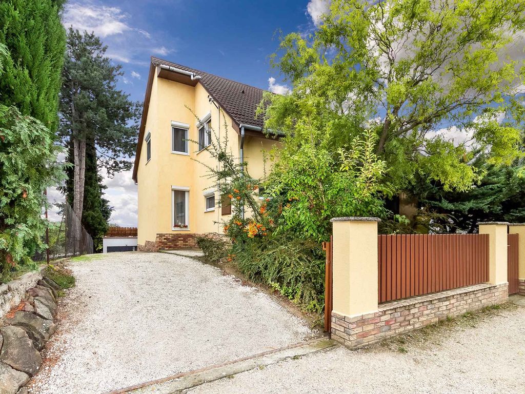 Ferienhaus mit Pool, WLAN, Geschirrspüler