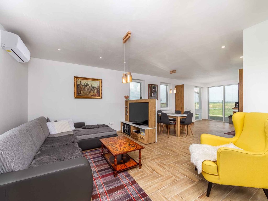 Ferienhaus Klimatisiert, mit Waschmaschine, Geschirrspüler und WLAN
