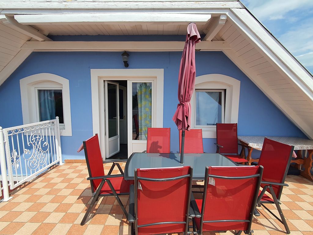 Ferienwohnung mit Klimaanlage Internet und Ausblick