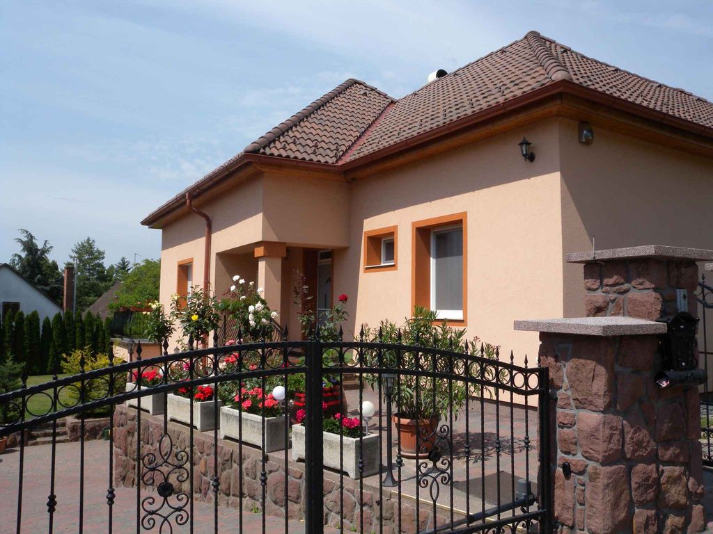 Ferienhaus mit Pool, Whirlpool und Klimaanlage