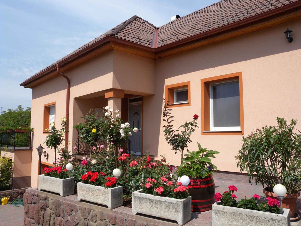 Ferienhaus mit Pool, Whirlpool und Klimaanlage