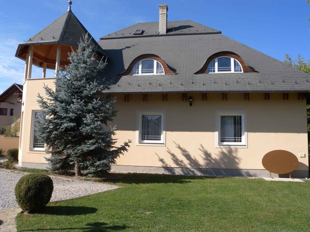 Ferienwohnung mit Internet, Grill und Pavillon