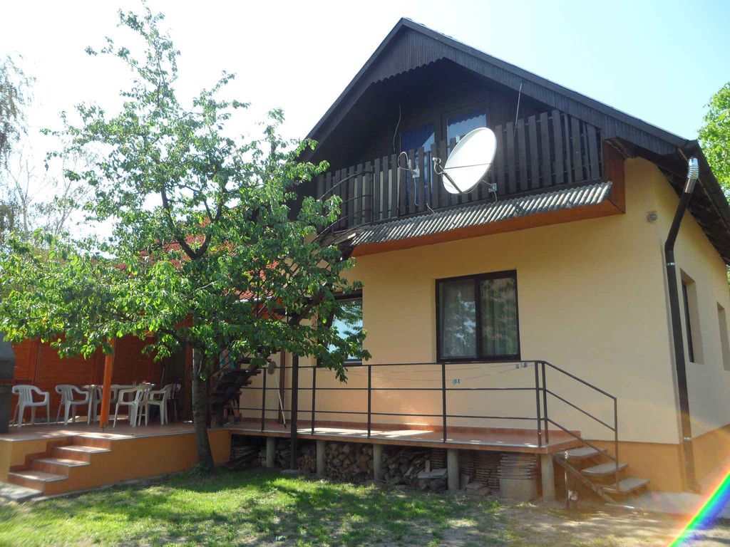 Ferienhaus mit überdachter Terrasse