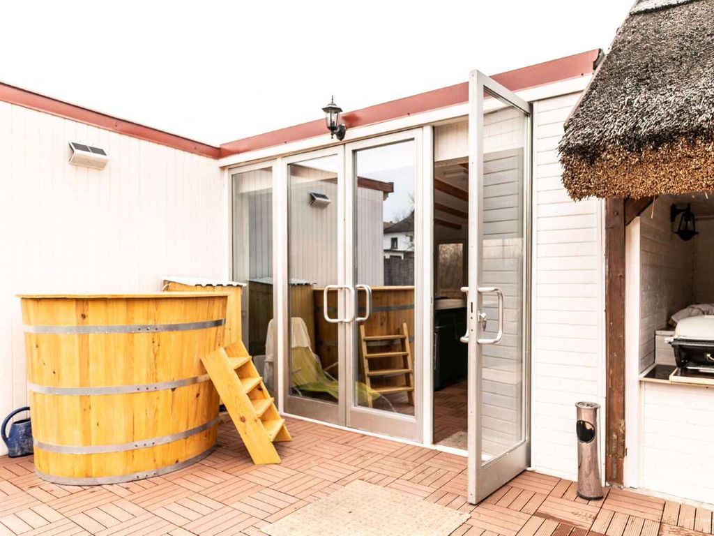 Ferienwohnung mit Kamin , Whirlpool und Sauna
