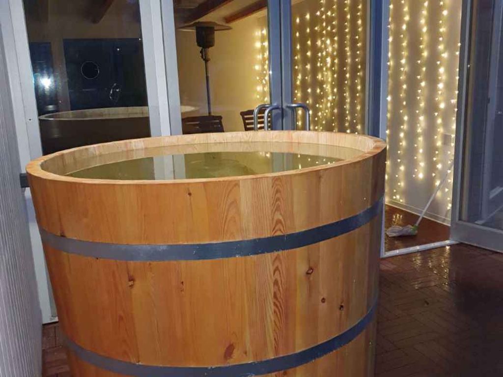 Ferienwohnung mit Kamin , Whirlpool und Sauna