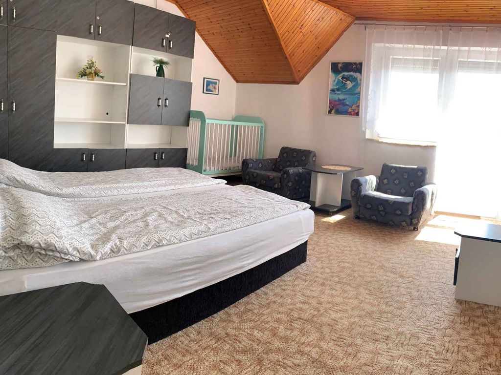 Ferienwohnung mit Klimaanlage und Internet