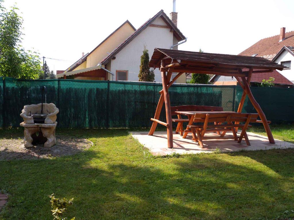 Ferienhaus mit Terrasse und Grill