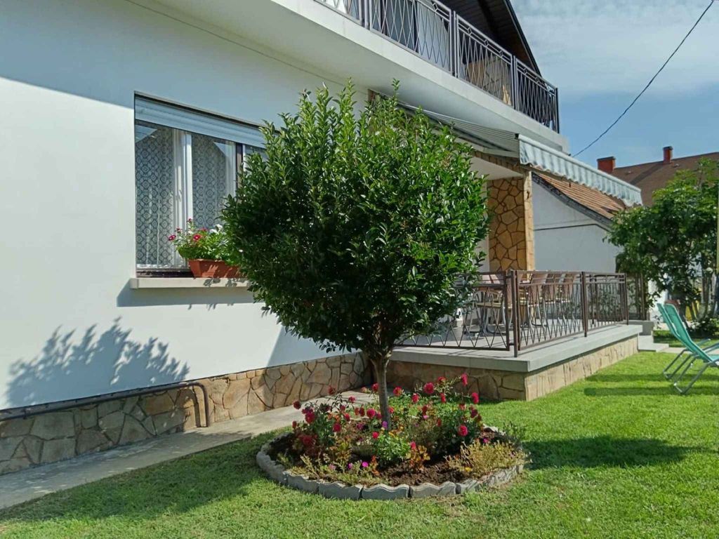Ferienhaus mit Internet und Grillmöglichkeit