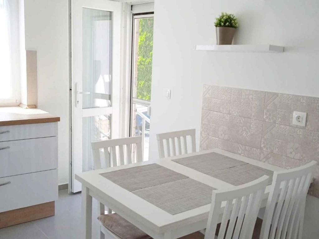 Ferienhaus mit Internet und Grillmöglichkeit