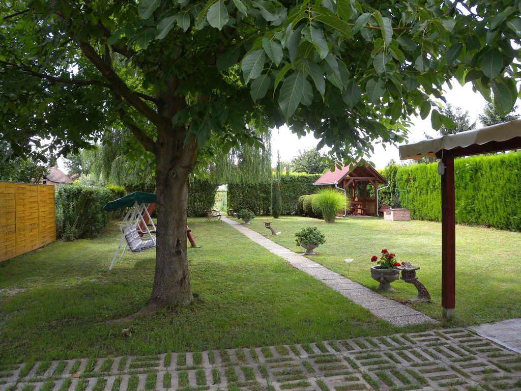 Ferienhaus mit Internetzugang und Grillmöglichkeit