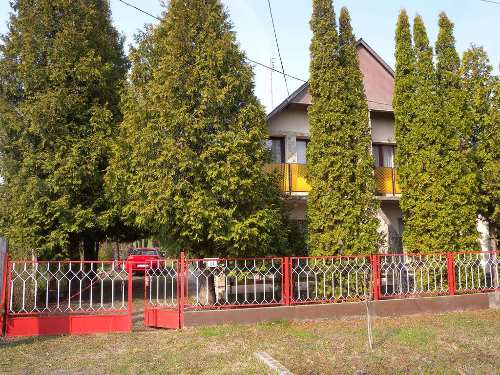 Ferienhaus mit Garten und Gartendusche