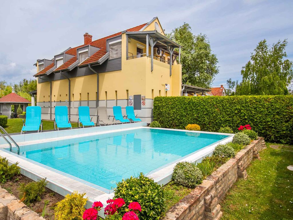 Ferienwohnung direkt am See